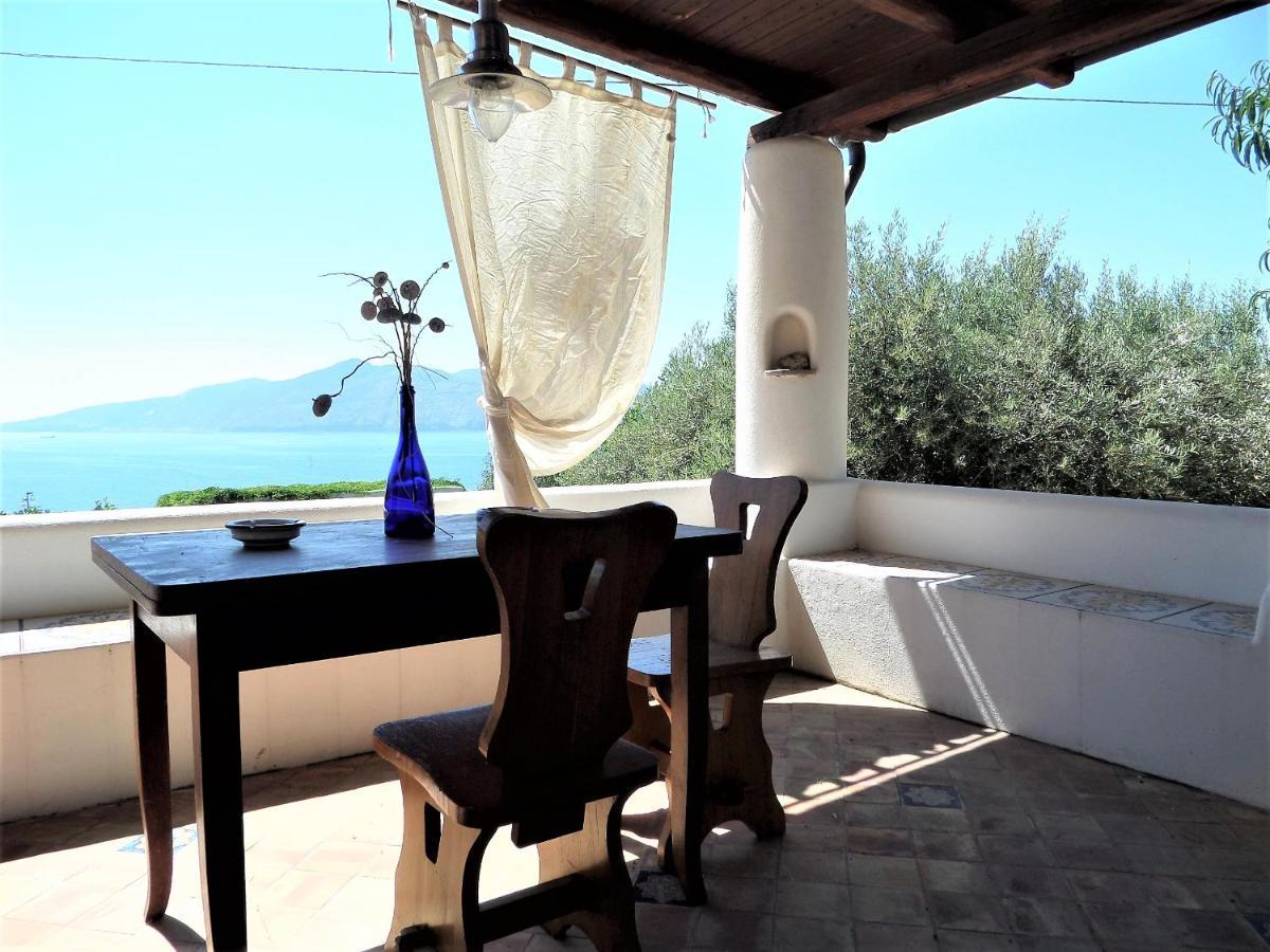 Case Al Mare - Terrazzi Panoramici E Ampio Giardino Санта-Марина-Салина Экстерьер фото