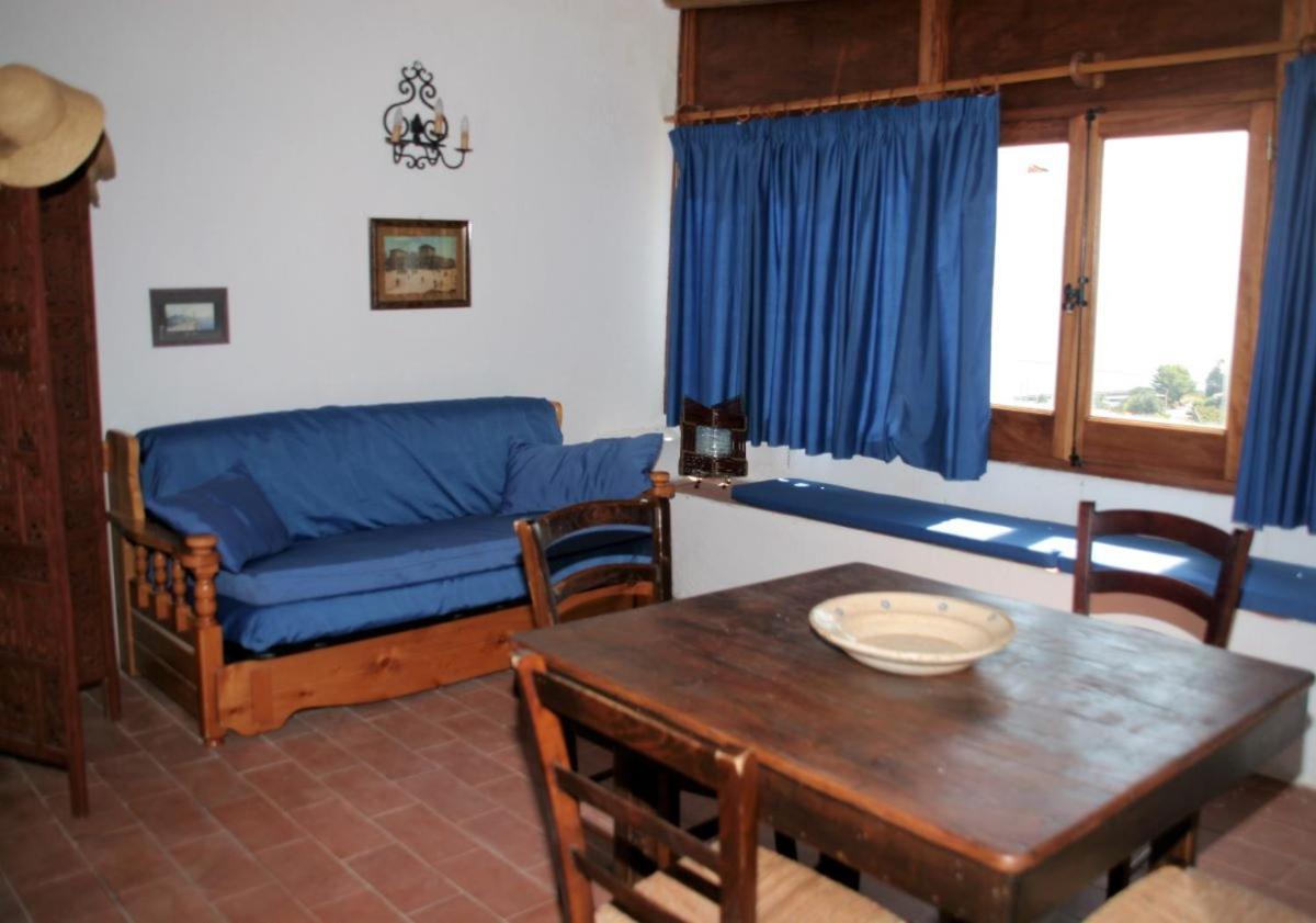 Case Al Mare - Terrazzi Panoramici E Ampio Giardino Санта-Марина-Салина Экстерьер фото