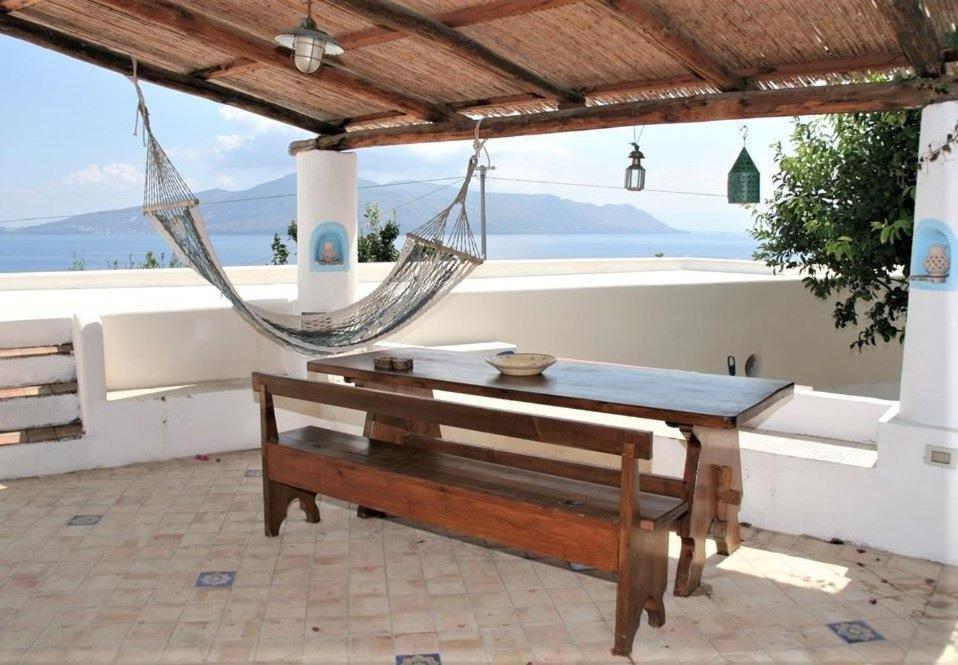 Case Al Mare - Terrazzi Panoramici E Ampio Giardino Санта-Марина-Салина Экстерьер фото